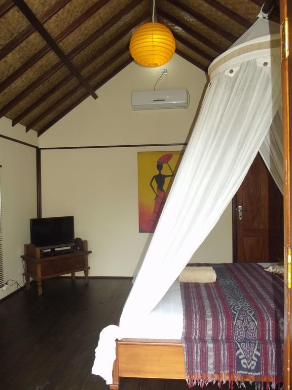 Gili Flush Harmony Hotel Gili Trawangan Room photo